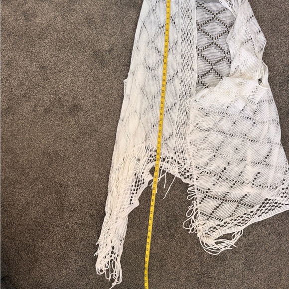 White Fringe Open Knit Lace Shawl Vest No Size See pics for measurements Boho - Picture 11 of 11